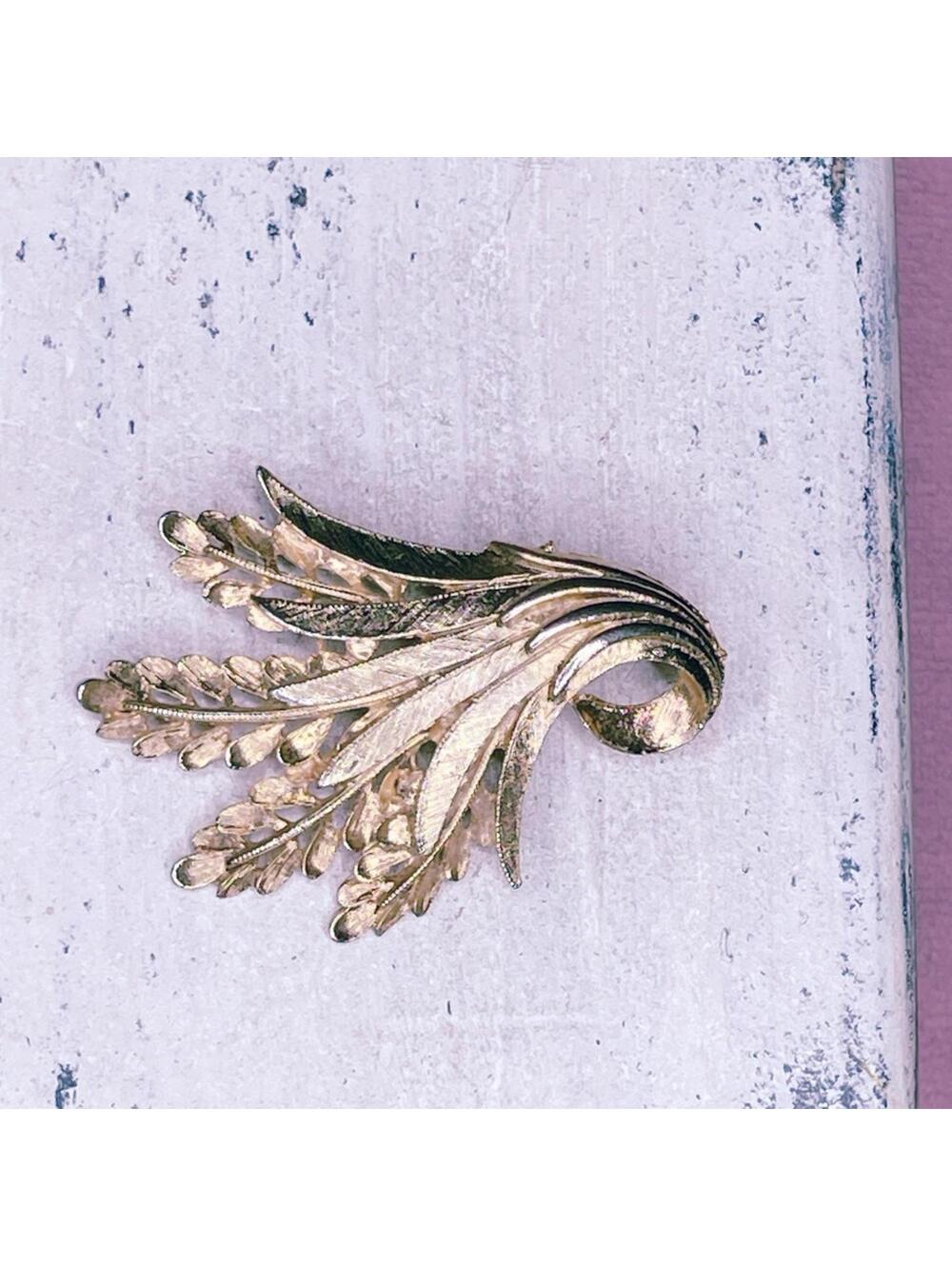 94. Bronze Wheat Vintage Bronze Brooch - Picture 3 of 3